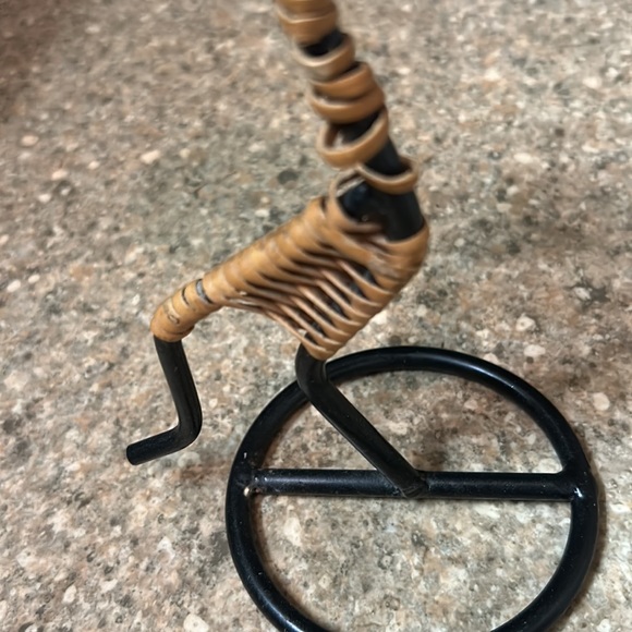 Vintage Y2K 90’s  rattan metal candle holder - Picture 2 of 8